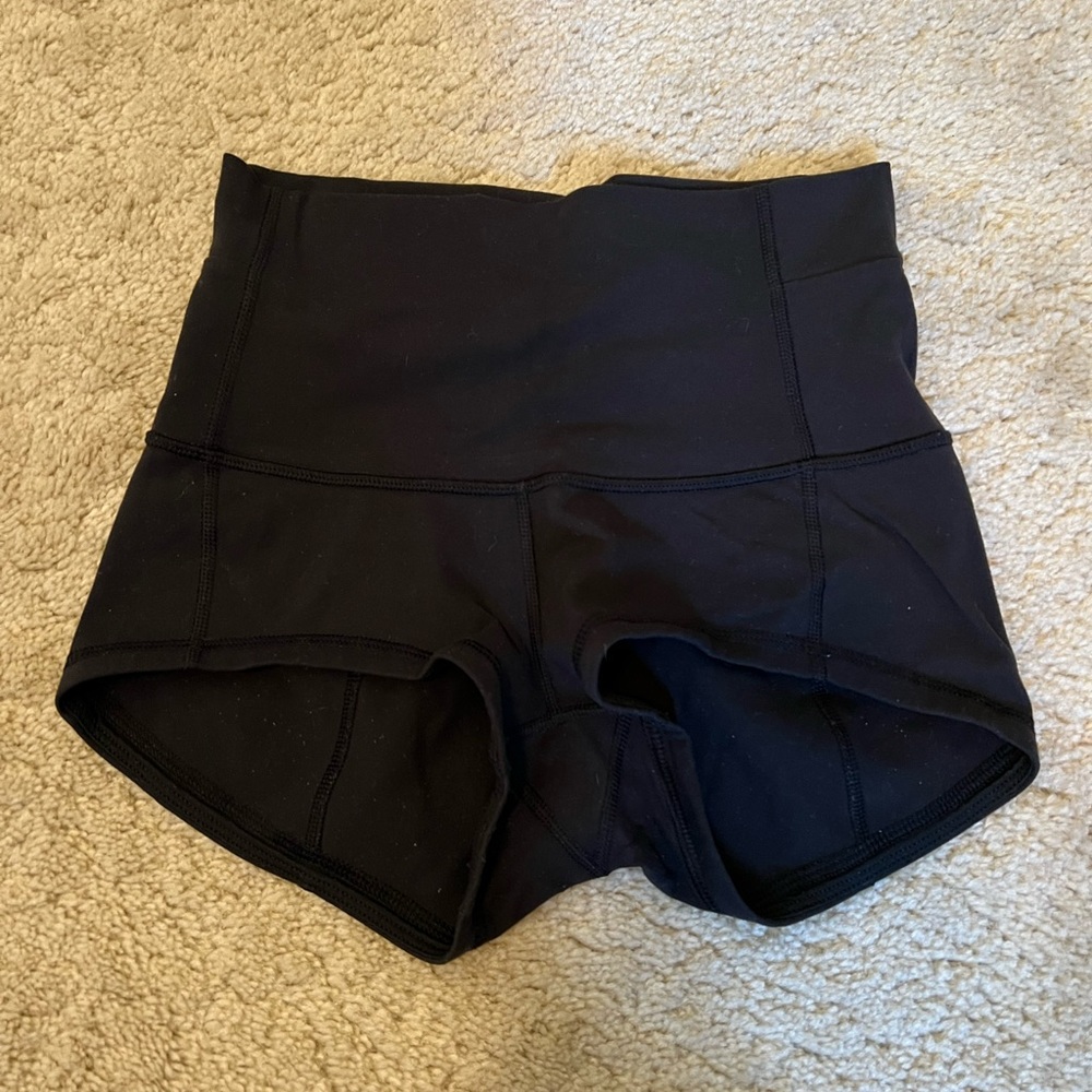 Lululemon shorts black size 4